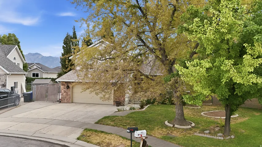 1041 W Covewood Pl, West Jordan, Utah 84088