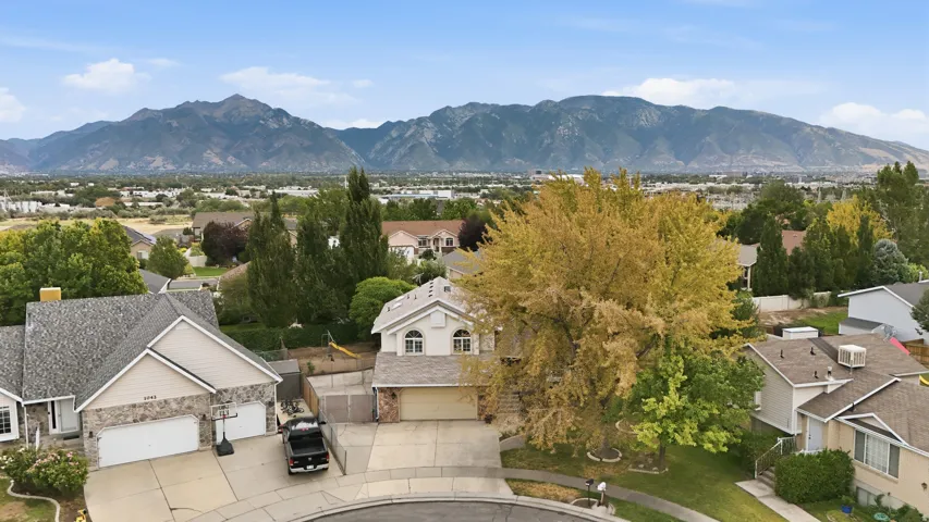 1041 W Covewood Pl, West Jordan, Utah 84088