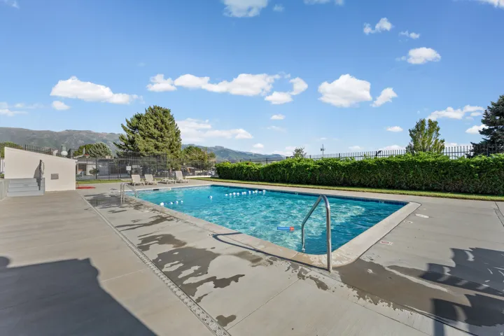 312 Harriger Way, Layton, Utah 84041
