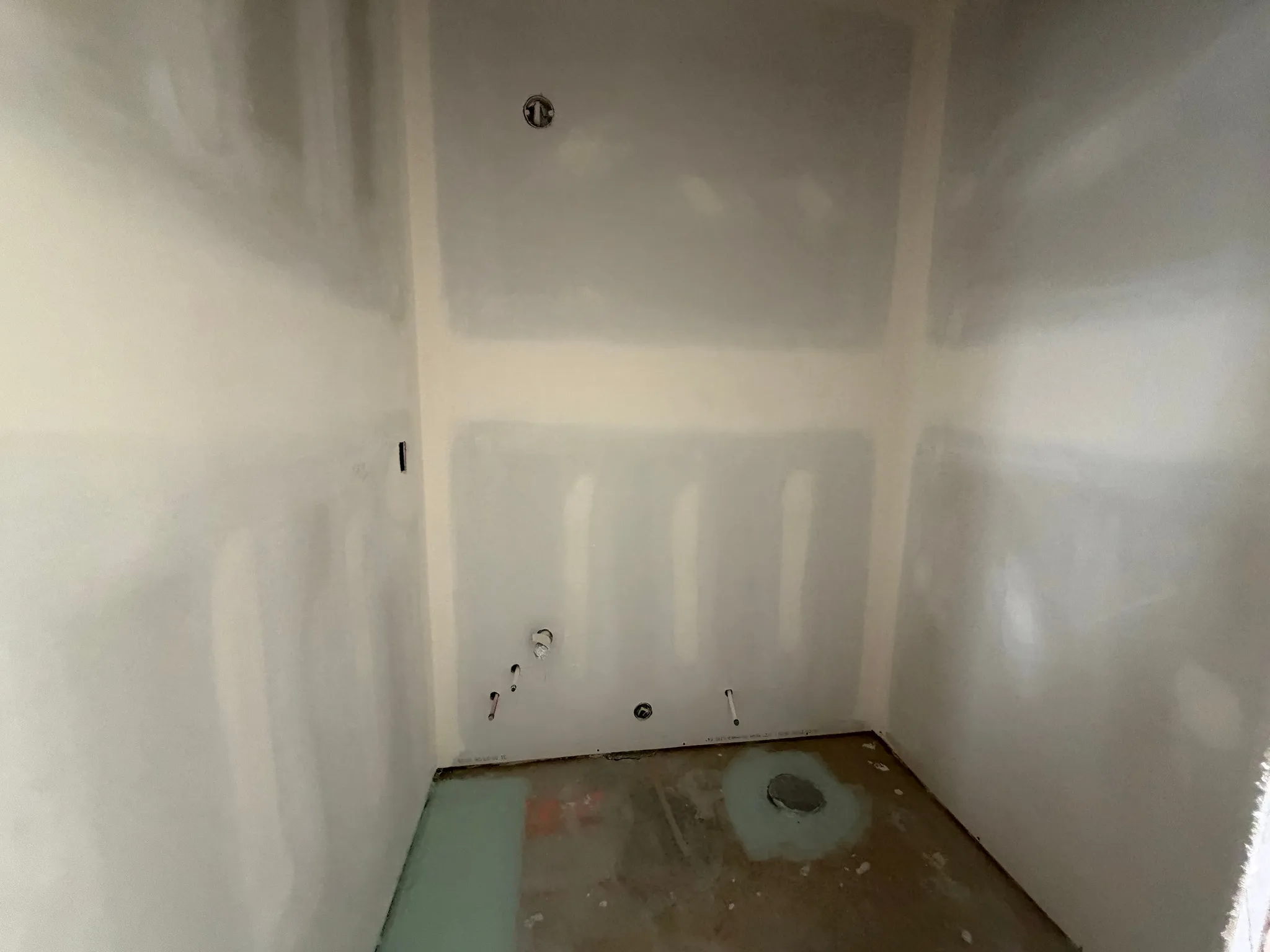 1/2 Bath