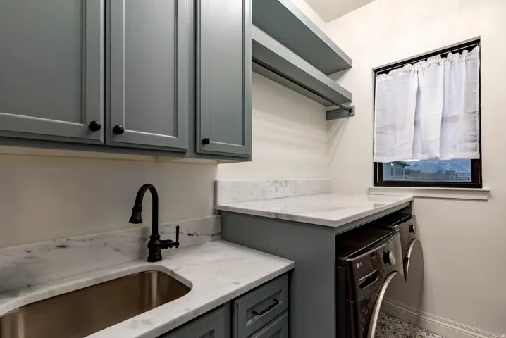 1295 Lasso Trl, Hideout, Utah 84036