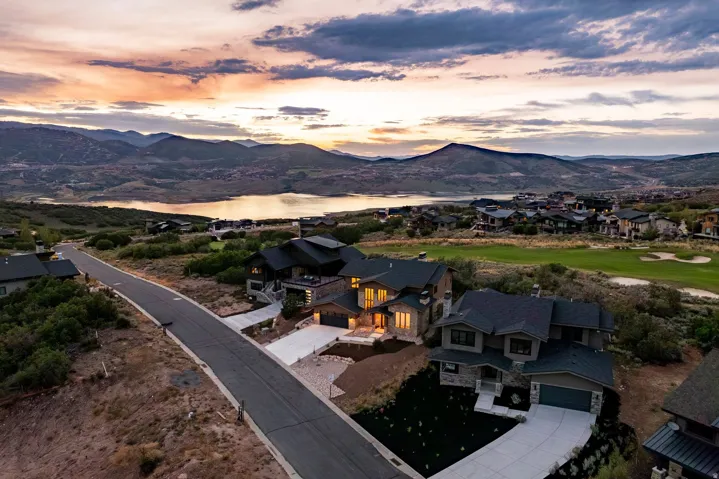 1295 Lasso Trl, Hideout, Utah 84036
