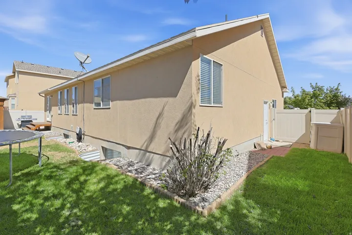6742 S Ticklegrass Rd, West Jordan, Utah 84081