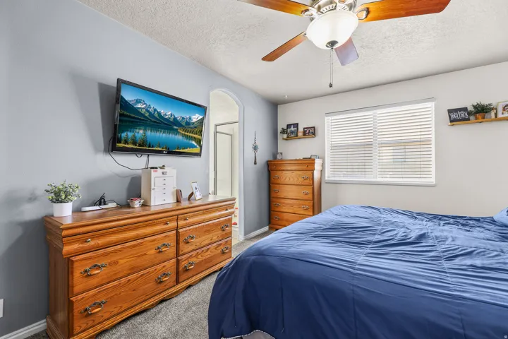 6742 S Ticklegrass Rd, West Jordan, Utah 84081