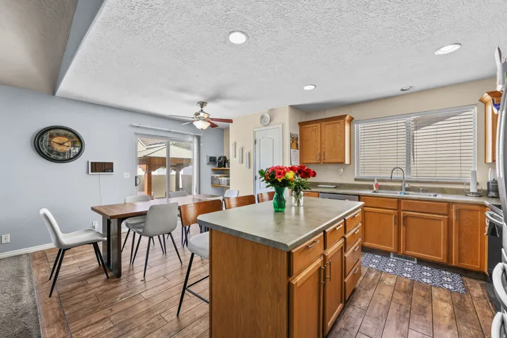 6742 S Ticklegrass Rd, West Jordan, Utah 84081