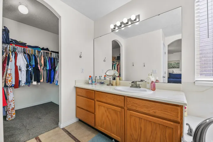 6742 S Ticklegrass Rd, West Jordan, Utah 84081