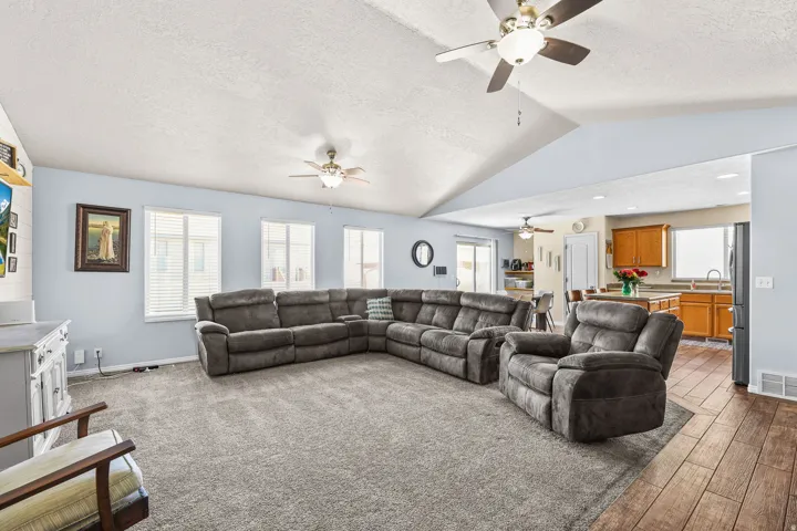 6742 S Ticklegrass Rd, West Jordan, Utah 84081