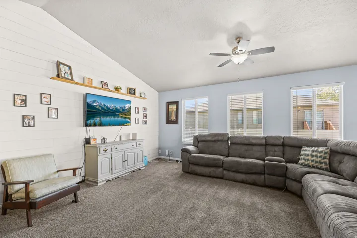 6742 S Ticklegrass Rd, West Jordan, Utah 84081