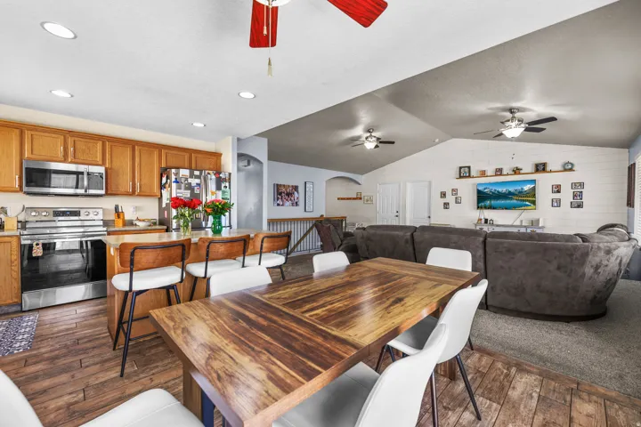 6742 S Ticklegrass Rd, West Jordan, Utah 84081