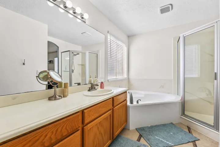 6742 S Ticklegrass Rd, West Jordan, Utah 84081