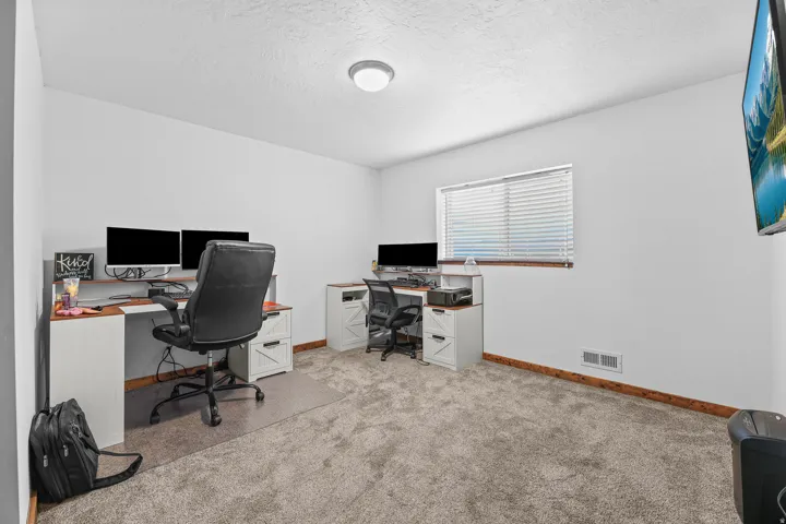 6742 S Ticklegrass Rd, West Jordan, Utah 84081