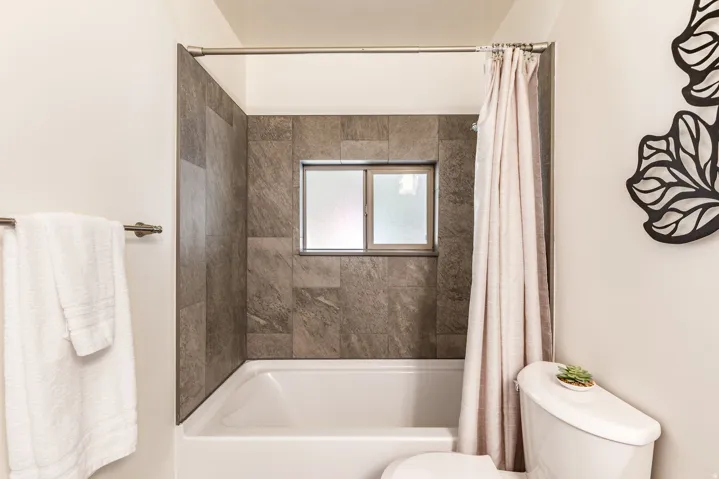 1645 S 350 E, Orem, Utah 84058