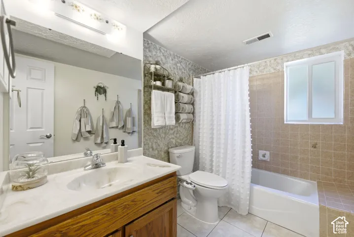 Full basement bathroom