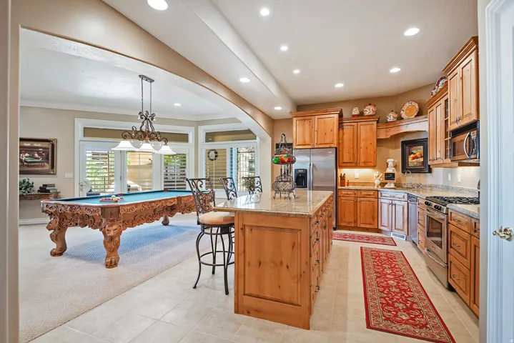 9862 S Granite Slope Dr, Sandy, Utah 84092