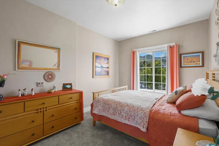 1333 E Martha Dunyon Cir, Draper, Utah 84020