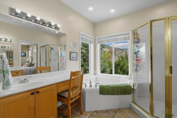 1333 E Martha Dunyon Cir, Draper, Utah 84020