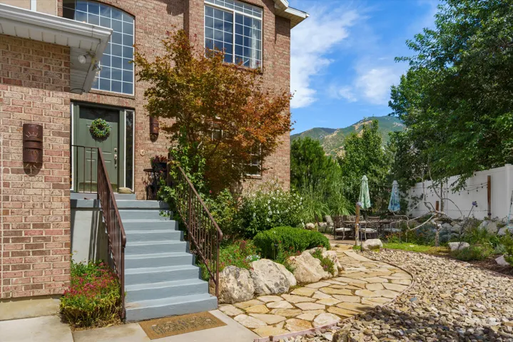 1333 E Martha Dunyon Cir, Draper, Utah 84020
