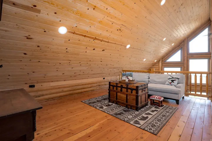4033 E Nordic Valley Dr, Liberty, Utah 84310