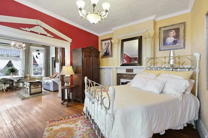 Bedroom with fireplace