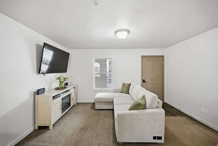 1700 Sandhill Rd #f203, Orem, Utah 84058