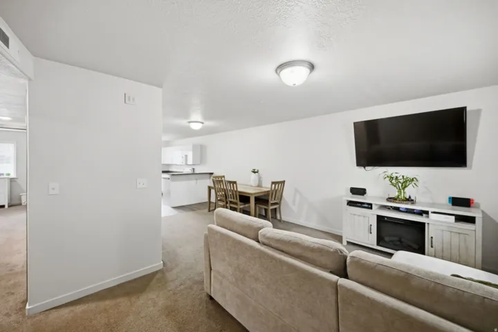 1700 Sandhill Rd #f203, Orem, Utah 84058