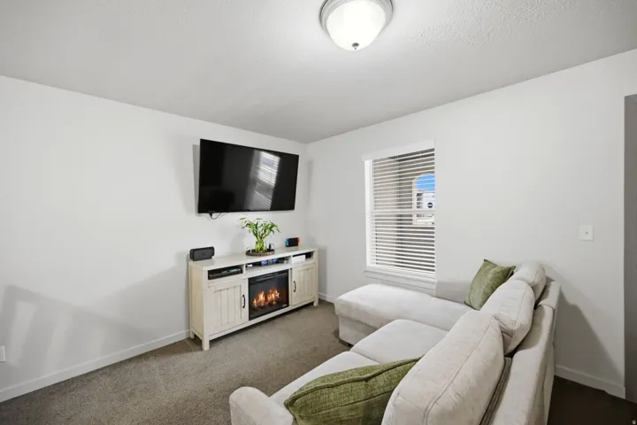 1700 Sandhill Rd #f203, Orem, Utah 84058