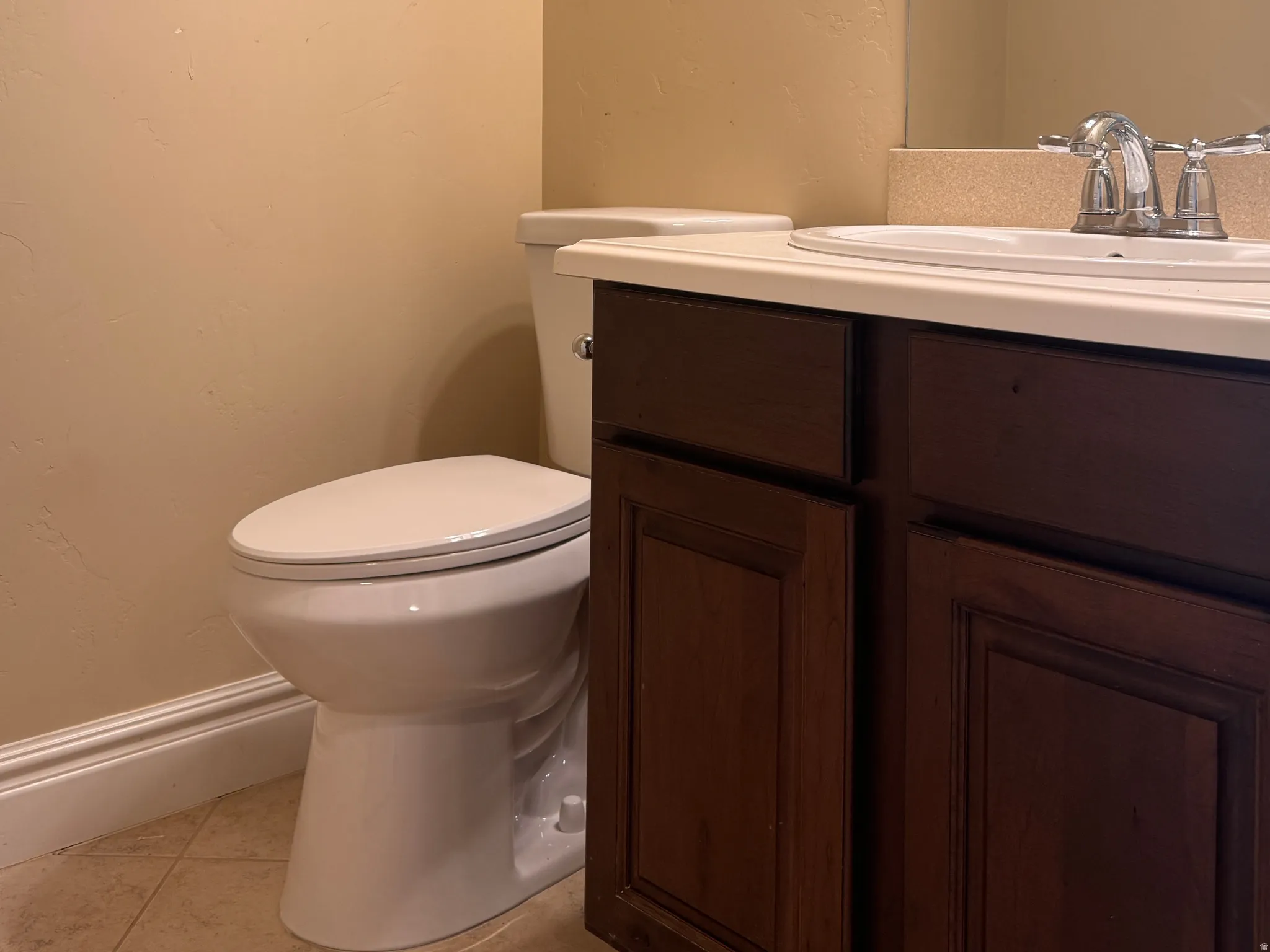 1/2 bath on main