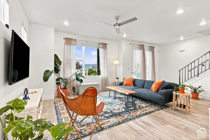 Soaring Ceilings with Lots of Light