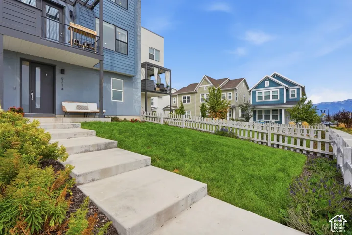 Fully Fenced Yard