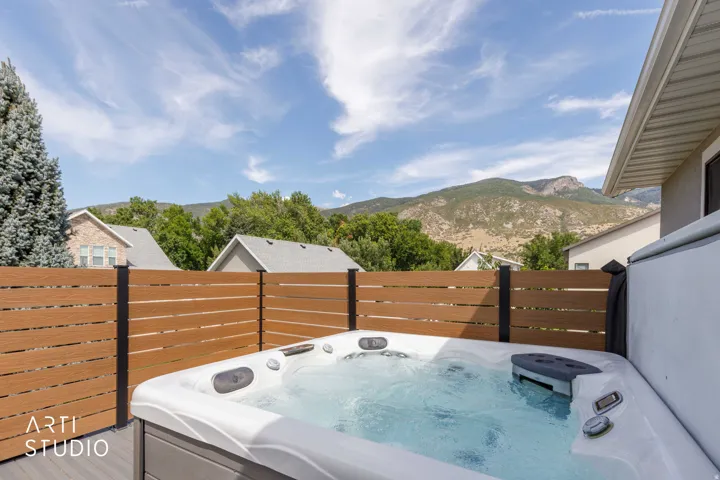 364 W Clark Cir, Farmington, Utah 84025
