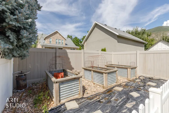 364 W Clark Cir, Farmington, Utah 84025