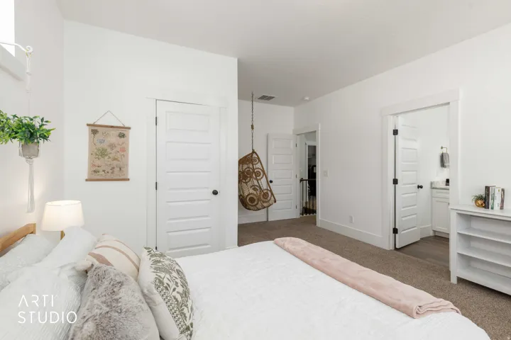 364 W Clark Cir, Farmington, Utah 84025