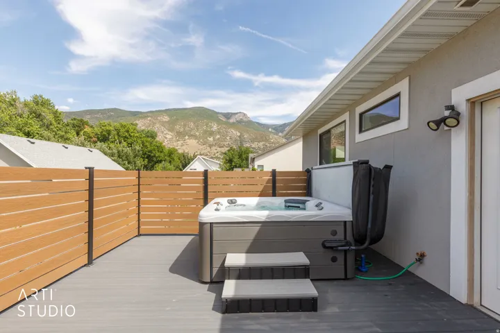 364 W Clark Cir, Farmington, Utah 84025