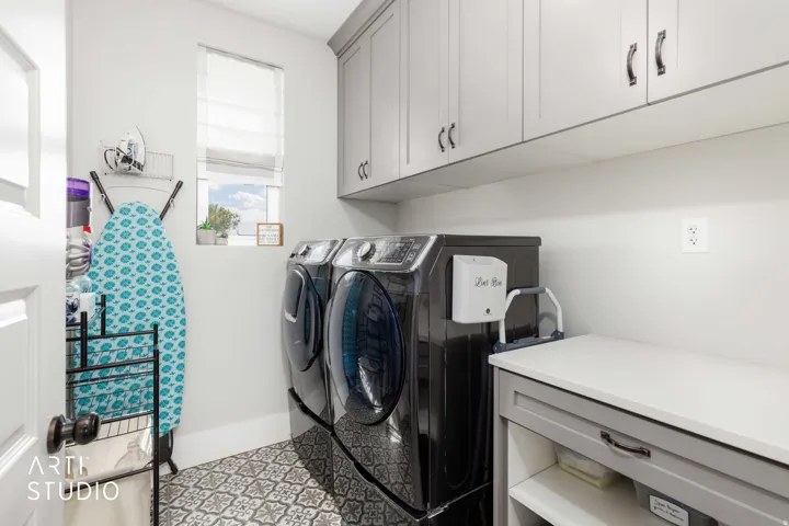 364 W Clark Cir, Farmington, Utah 84025