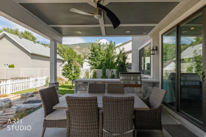 364 W Clark Cir, Farmington, Utah 84025