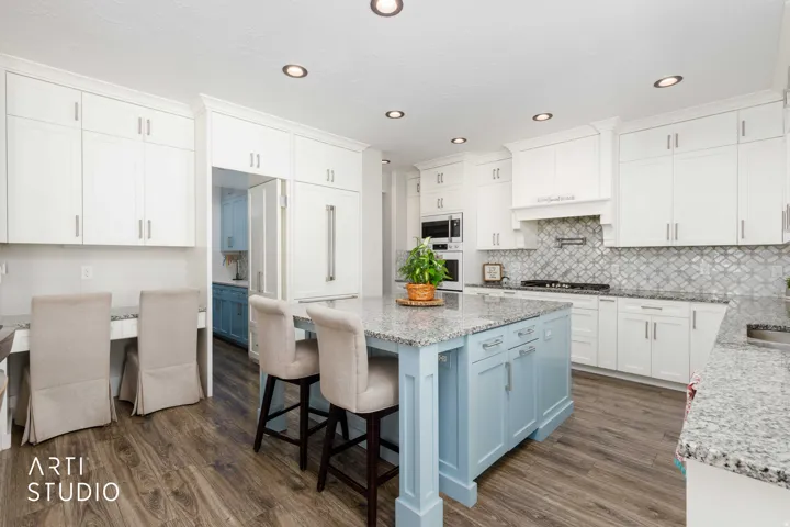 364 W Clark Cir, Farmington, Utah 84025