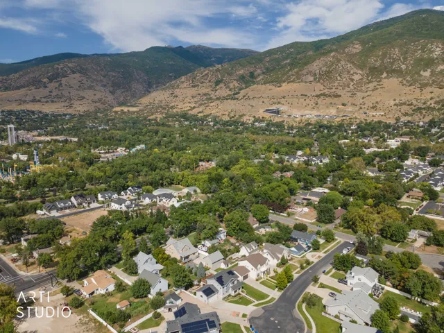 364 W Clark Cir, Farmington, Utah 84025