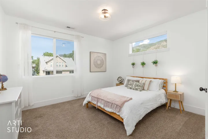 364 W Clark Cir, Farmington, Utah 84025