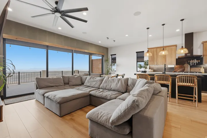 760 S Miller Ave, North Salt Lake, Utah 84054