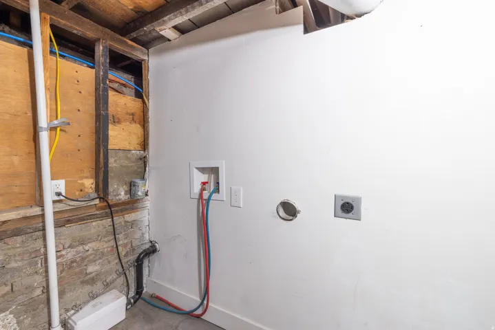 Second set of laundry room hookups in the basement