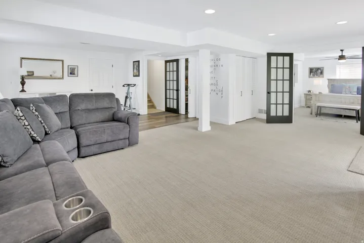 1033 E 5000 S, South Ogden, Utah 84403