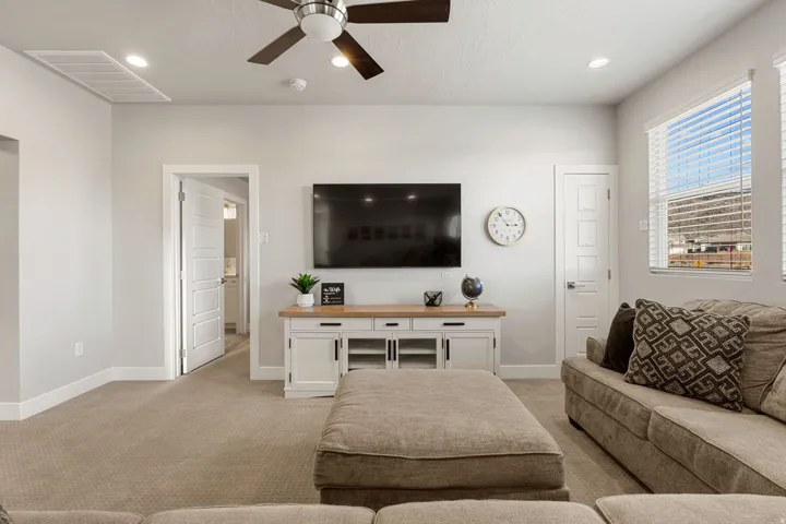 1359 N Paseos St, Washington, Utah 84780