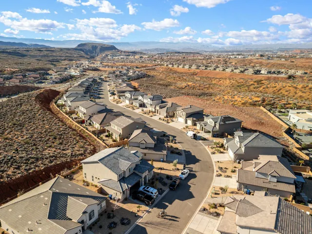 1359 N Paseos St, Washington, Utah 84780