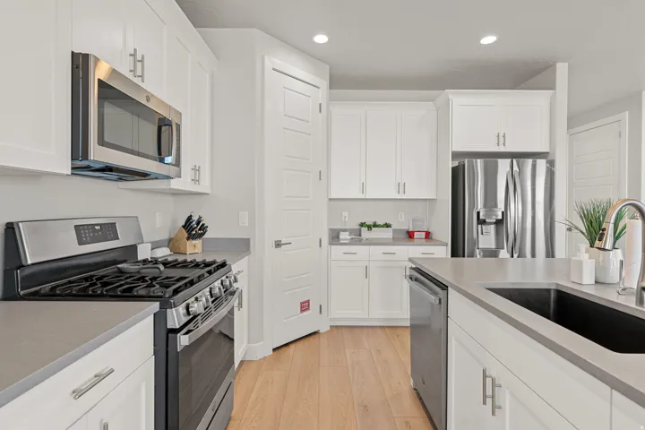 1359 N Paseos St, Washington, Utah 84780