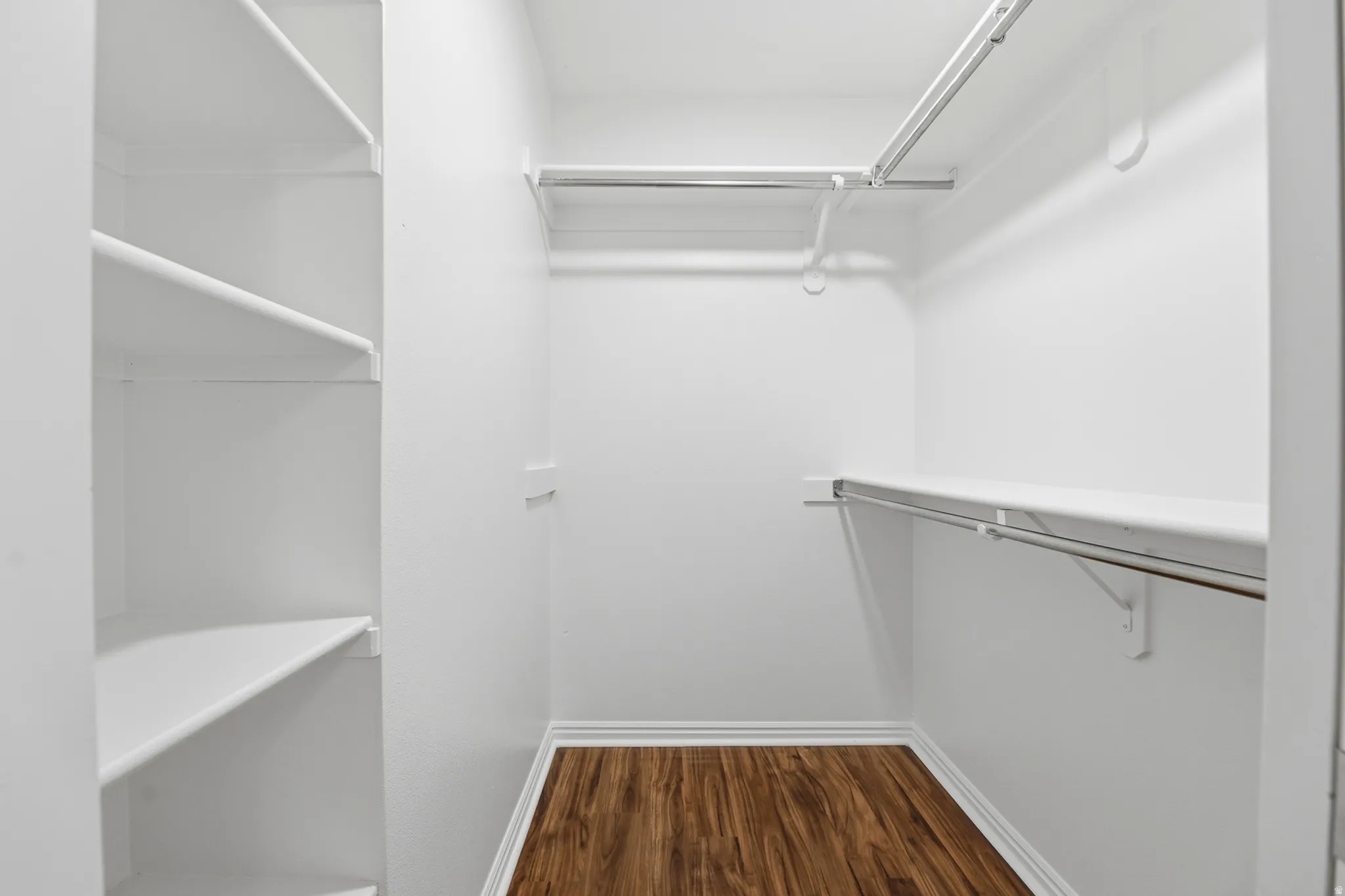 Walk-in closet