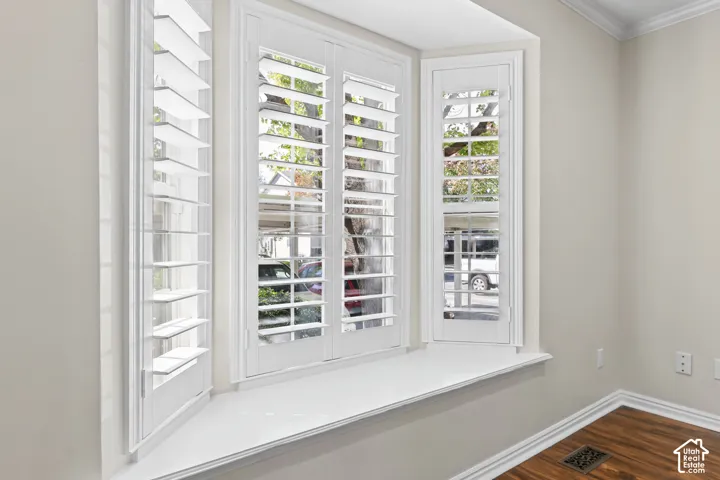 Bay window