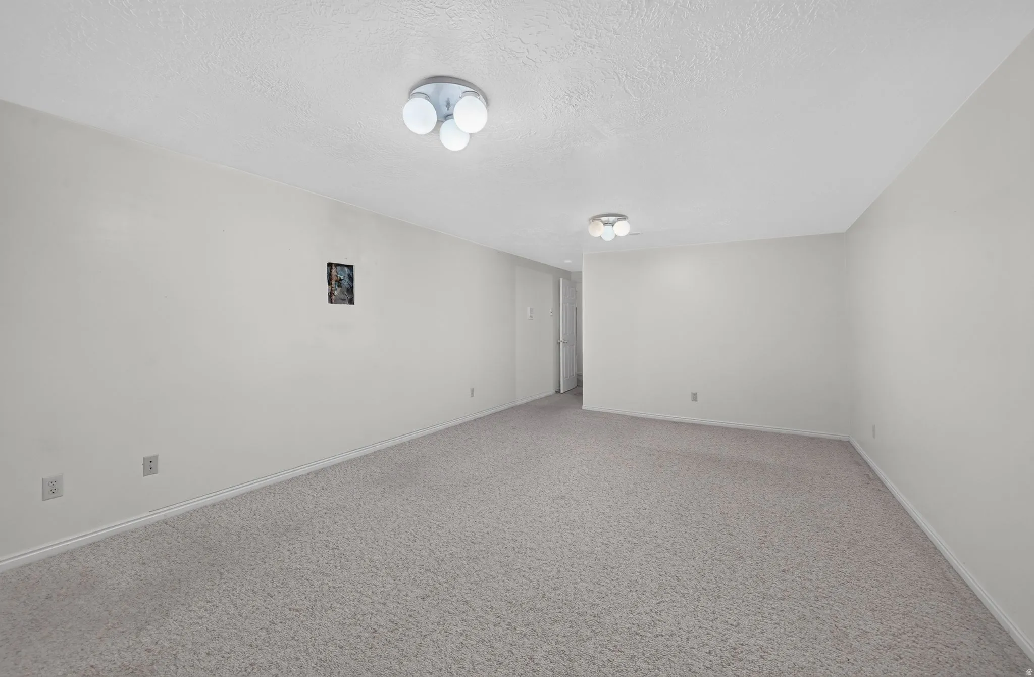 Large Bonus room