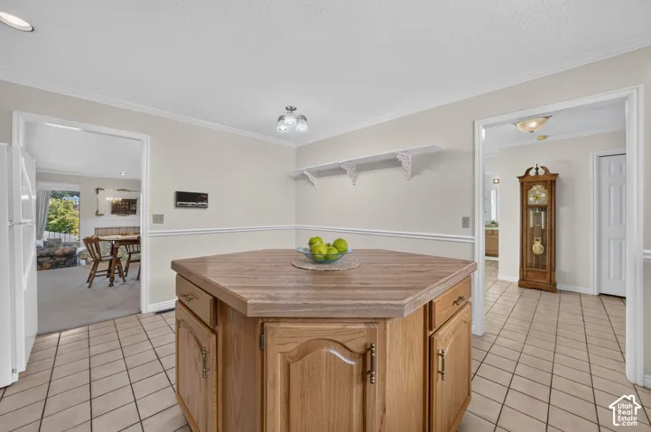 2009 Ridegwood Way, Bountiful, Utah 84010