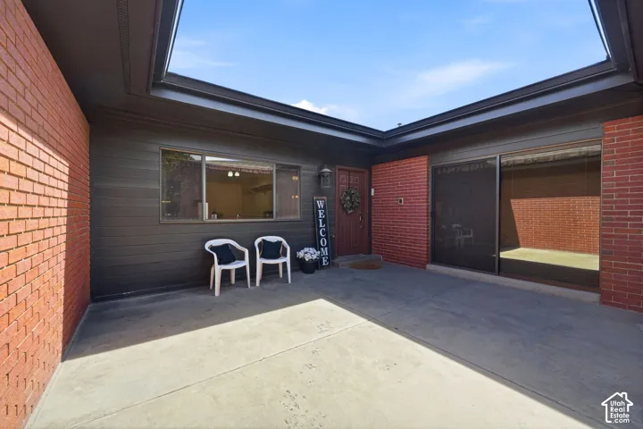 2009 Ridegwood Way, Bountiful, Utah 84010