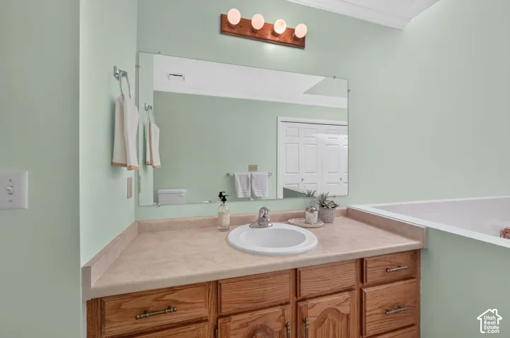 Full bathroom